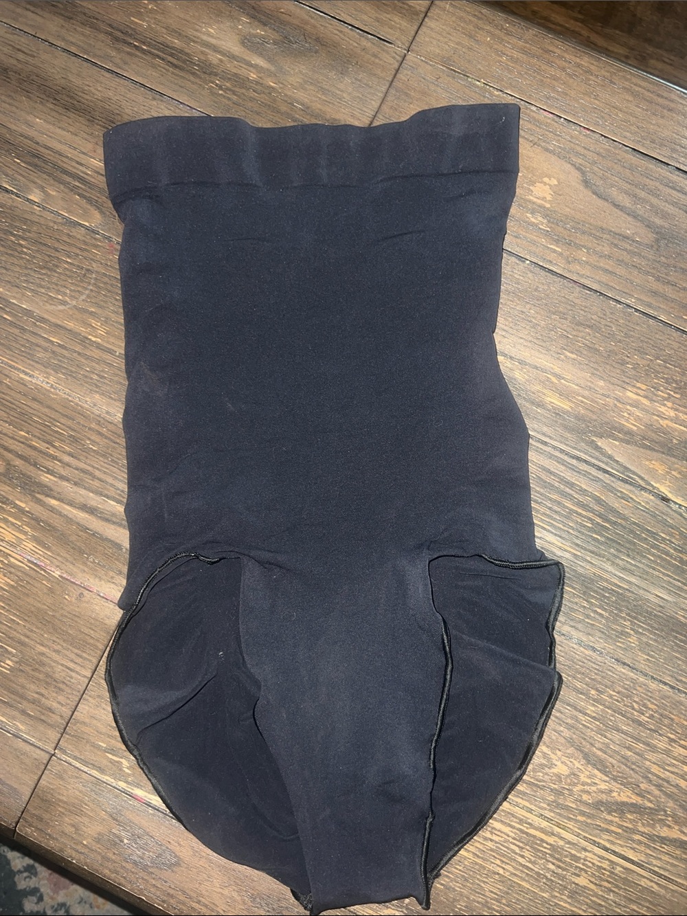 SKIMS Black tummy control high waisted shape wear, XL